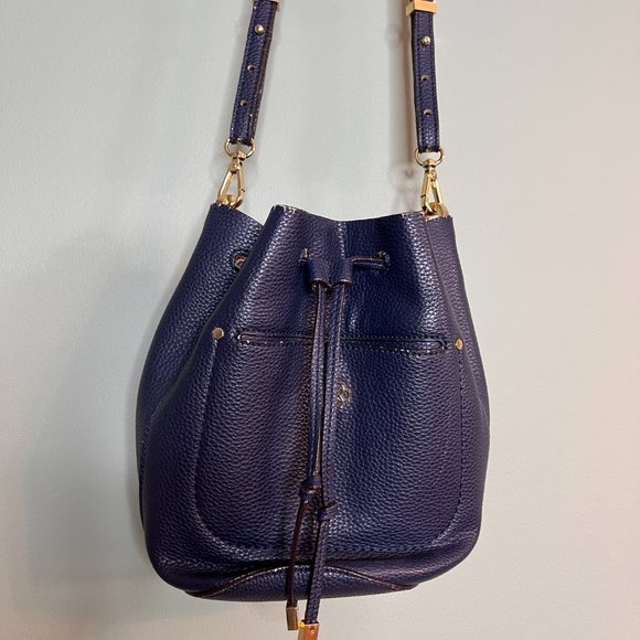 Blue Leather Bucket Bag with gold details Crossbody Ann Taylor - Picture 6 of 7